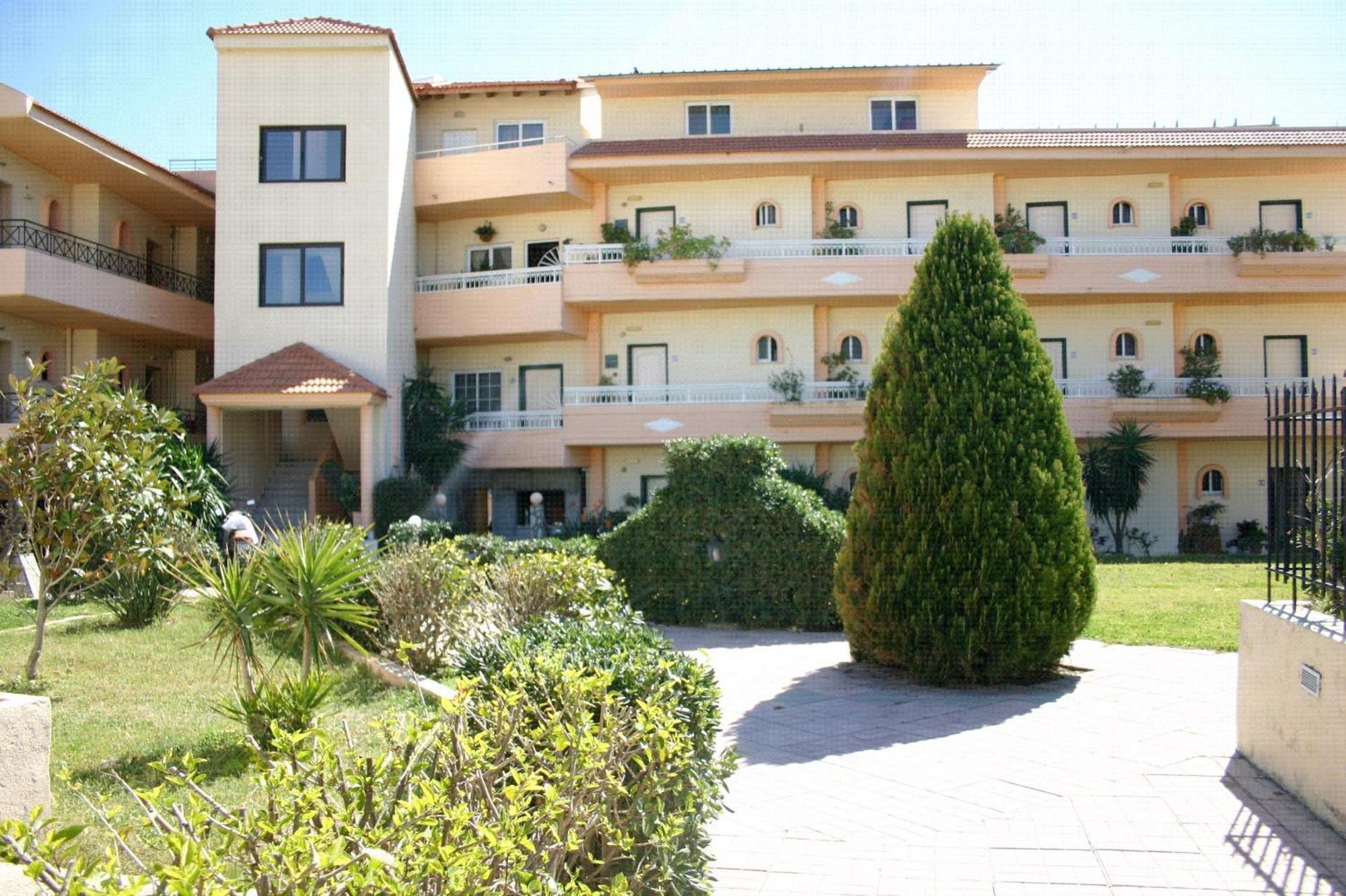 Lyristis Dinos Studios & Apartments Faliraki Eksteriør bilde